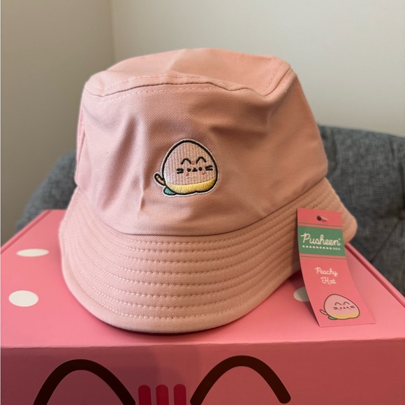 Pusheen Other - Pusheen Box Exclusive Peachy Bucket Hat NWT Summer 2024 Subscription Box